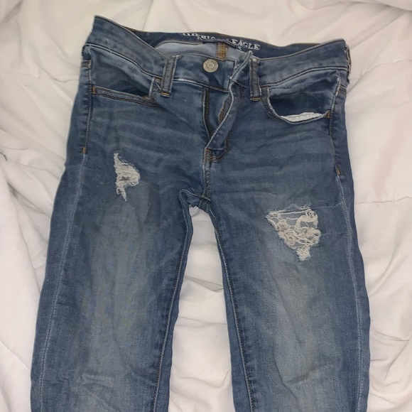 American Eagle Outfitters Jegging Distressed - Picture 2 of 4